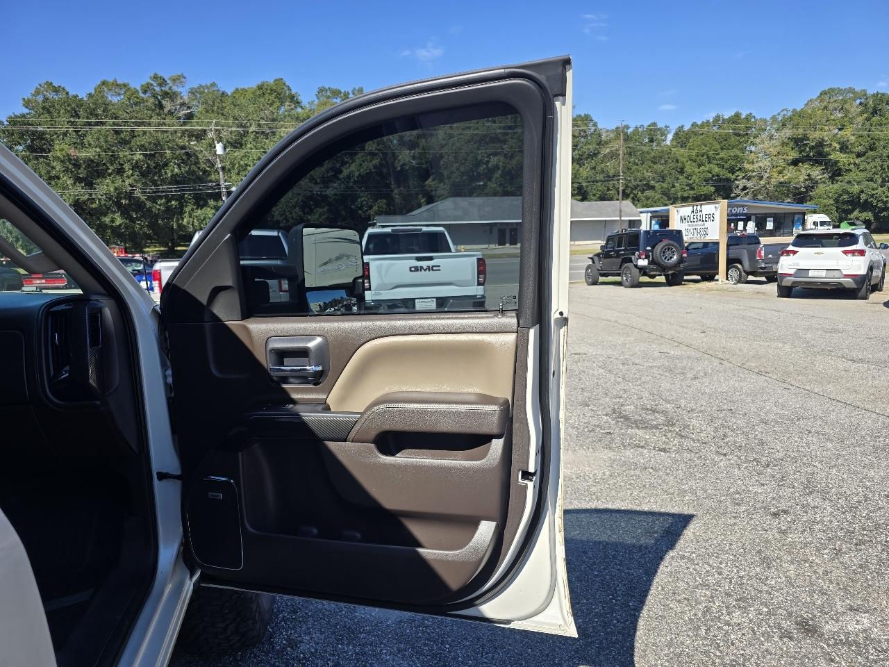 Chevrolet Silverado 1500 LTZ Crew Cab 4WD 2015