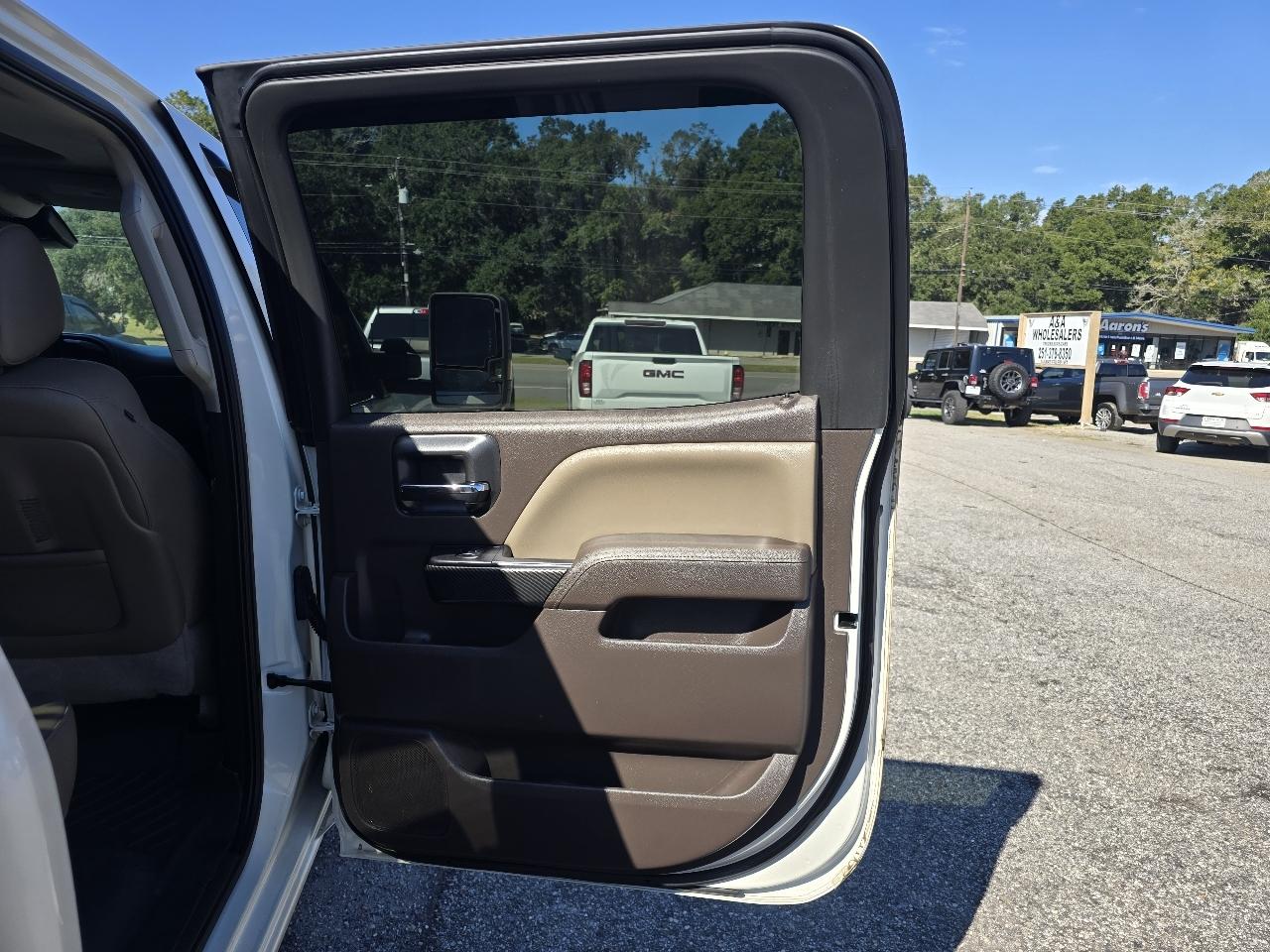 Chevrolet Silverado 1500 LTZ Crew Cab 4WD 2015