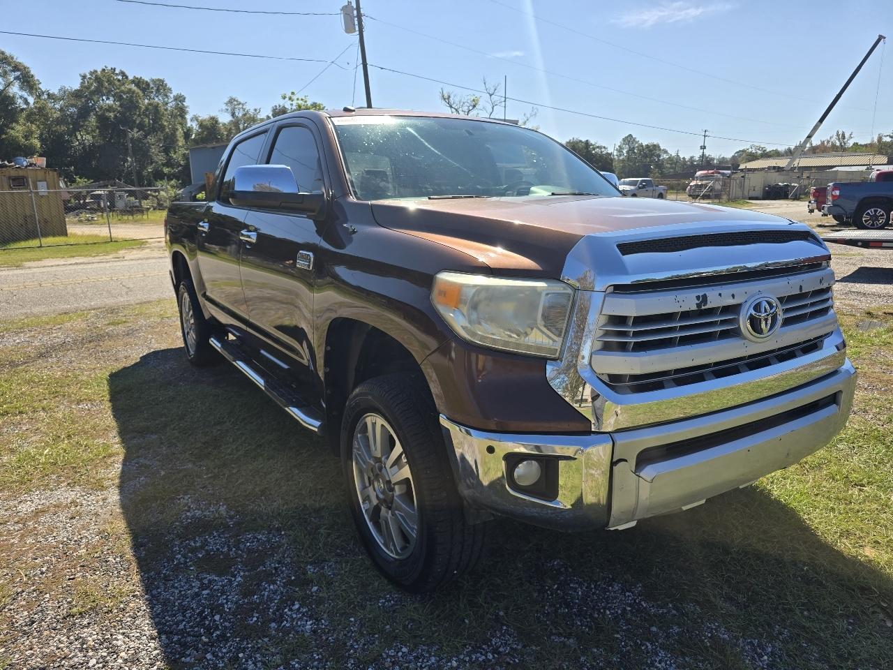 Toyota Tundra Platinum CrewMax 5.7L FFV 4WD 2014