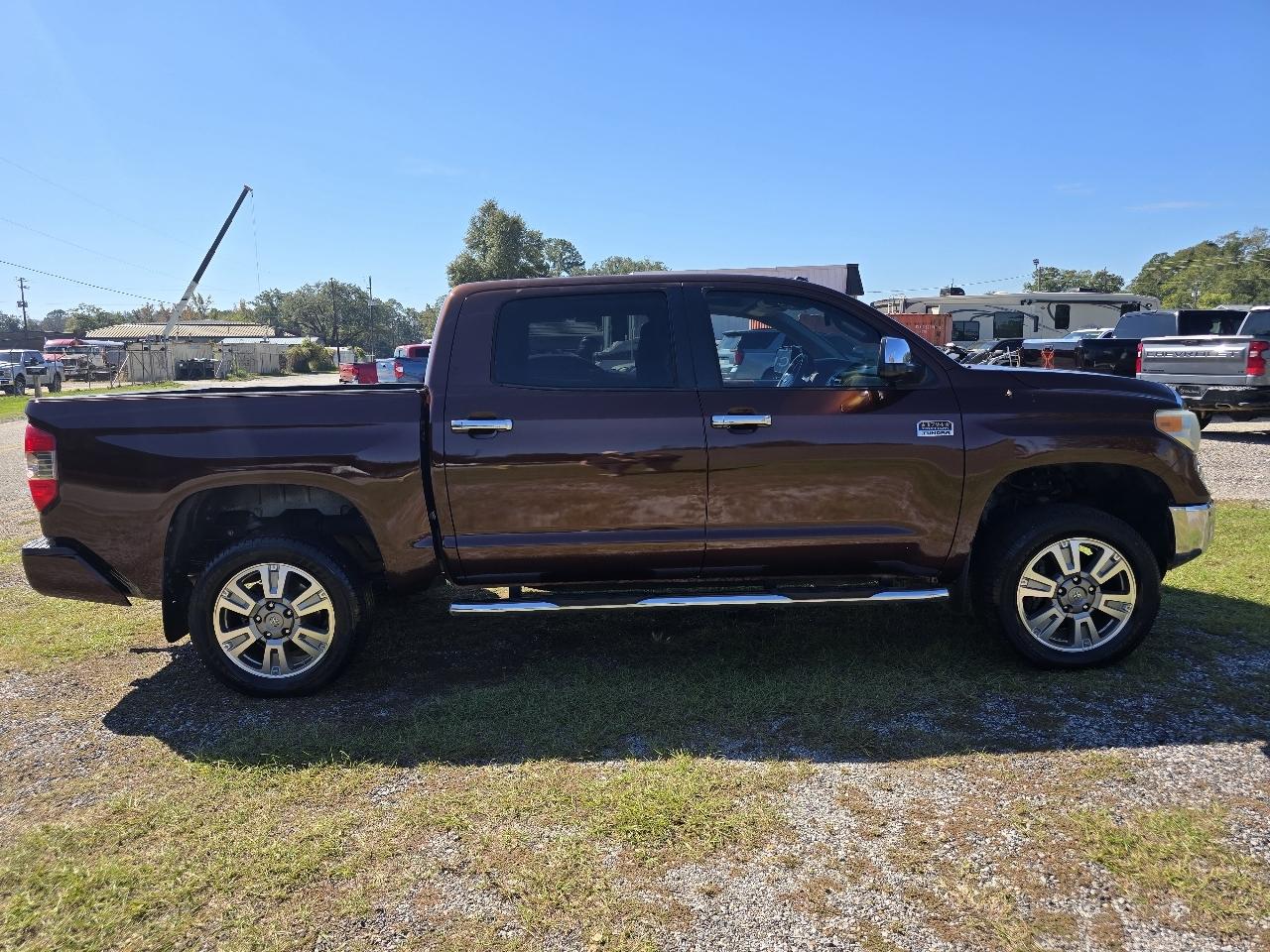 Toyota Tundra Platinum CrewMax 5.7L FFV 4WD 2014