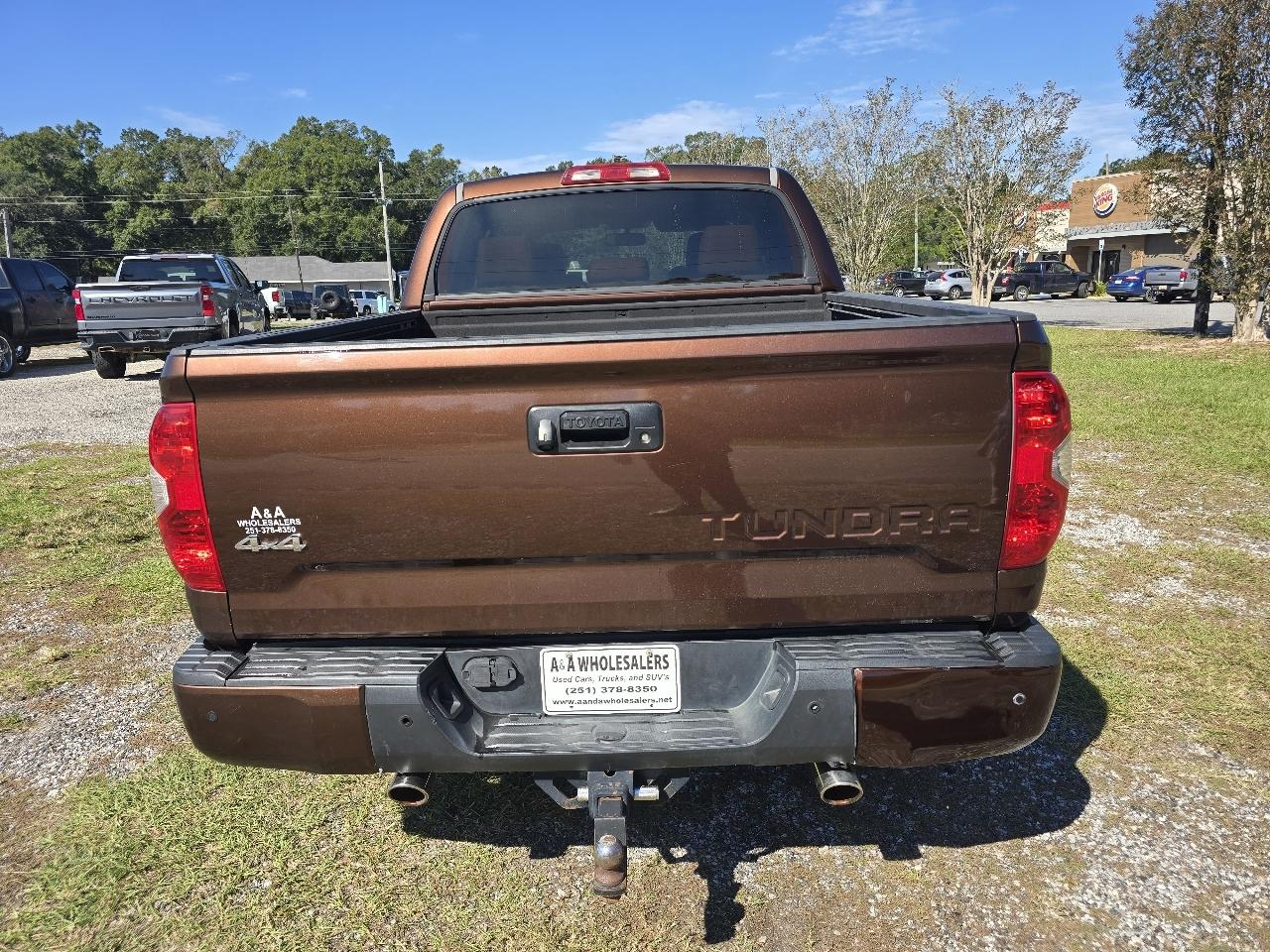 Toyota Tundra Platinum CrewMax 5.7L FFV 4WD 2014