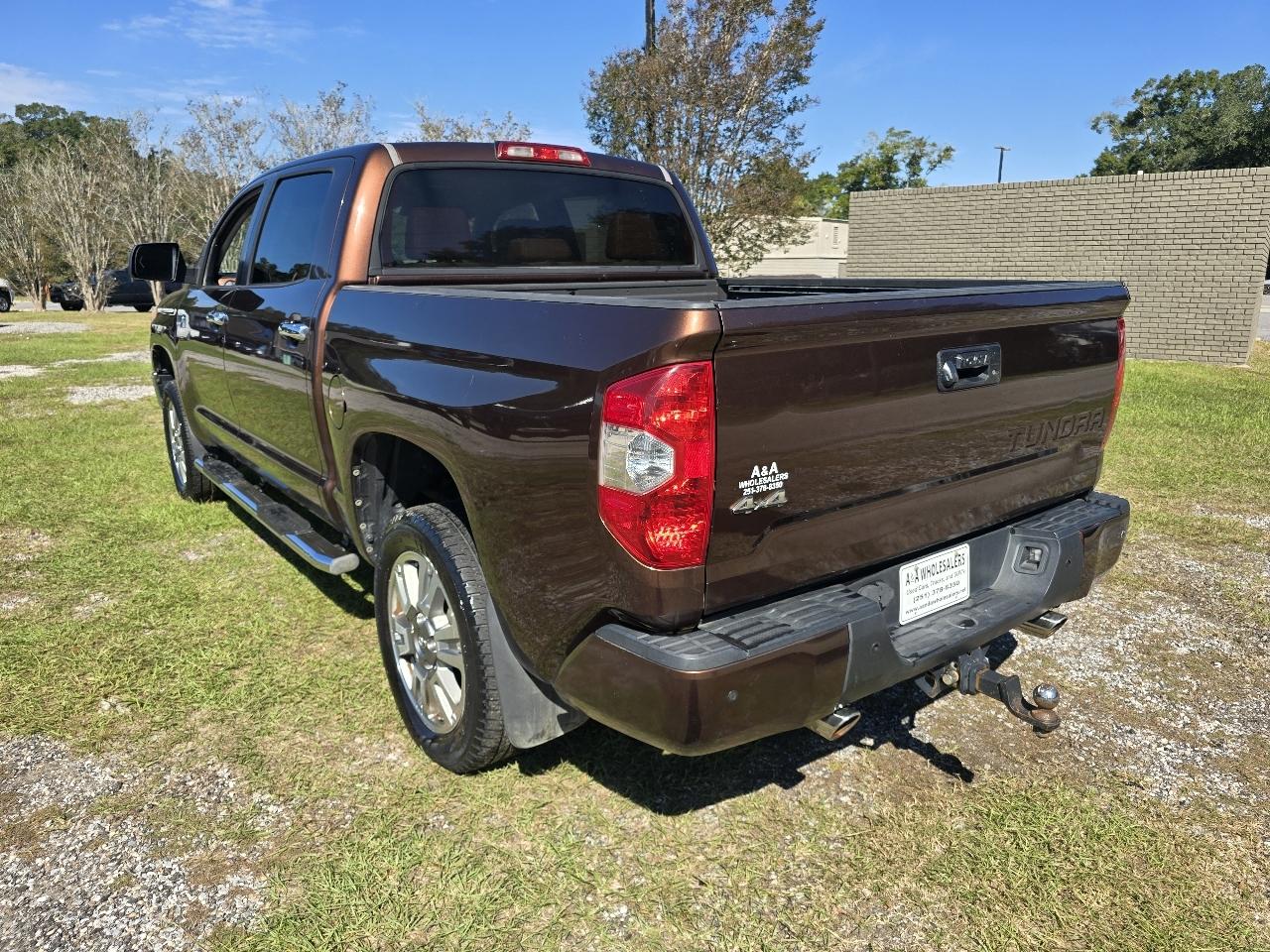 Toyota Tundra Platinum CrewMax 5.7L FFV 4WD 2014