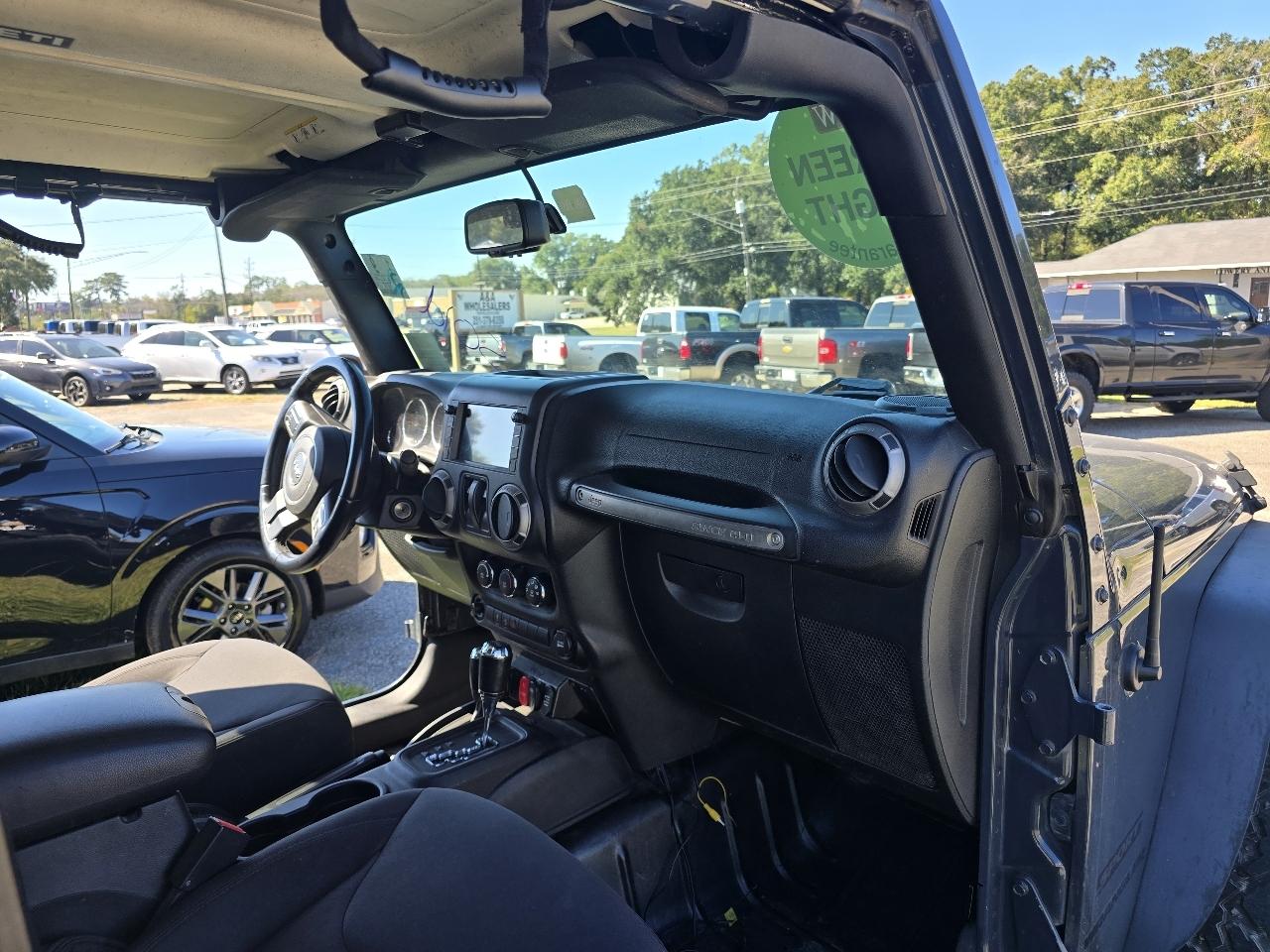 Jeep Wrangler Sport 4WD 2016