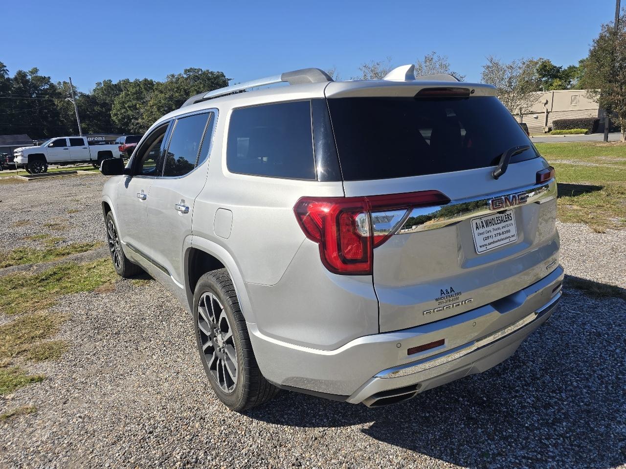 GMC Acadia Denali AWD 2020