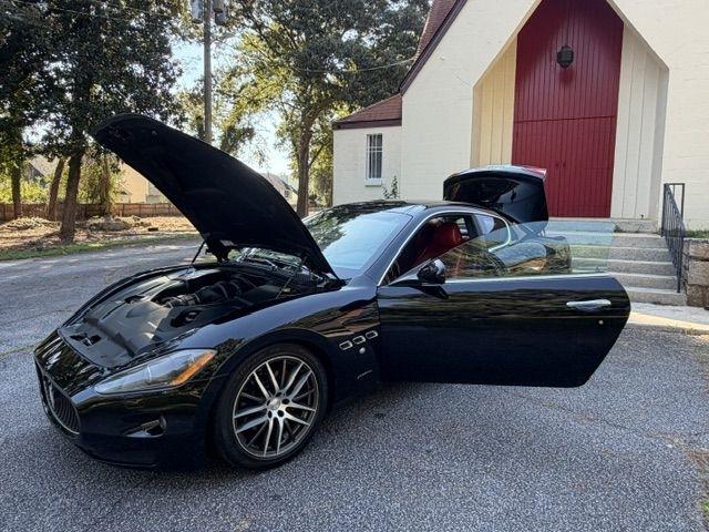 Maserati GranTurismo Coupe 2010
