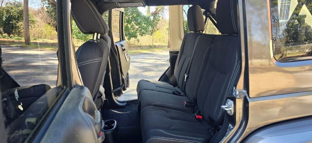 Jeep Wrangler JK Unlimited Sahara 4WD 2018