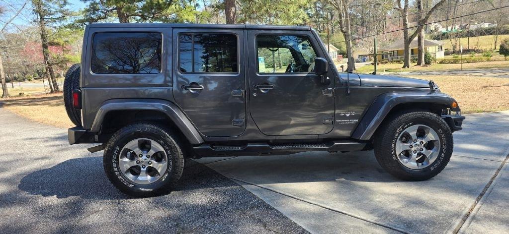 Jeep Wrangler JK Unlimited Sahara 4WD 2018