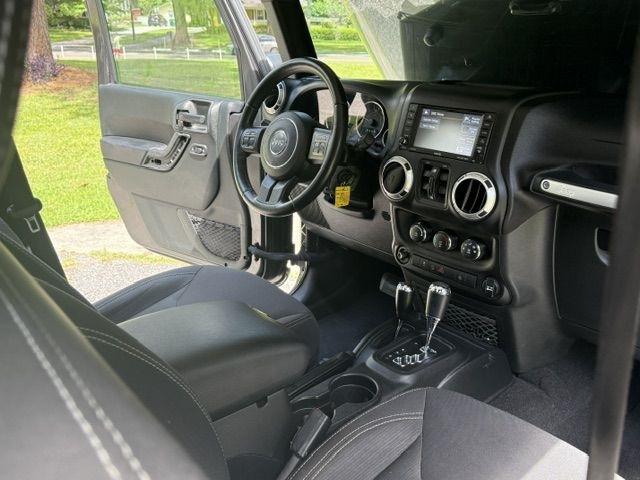 Jeep Wrangler JK Unlimited Sahara 4WD 2018
