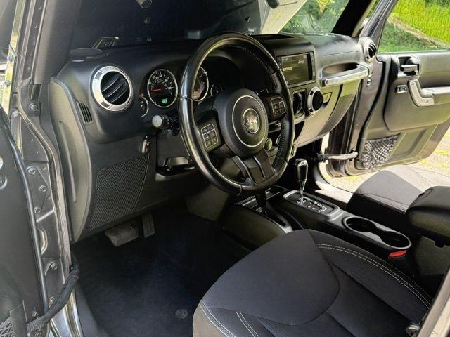 Jeep Wrangler JK Unlimited Sahara 4WD 2018