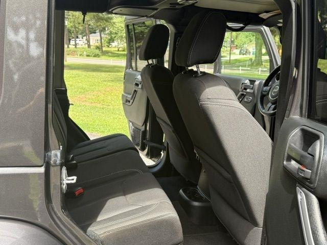 Jeep Wrangler JK Unlimited Sahara 4WD 2018