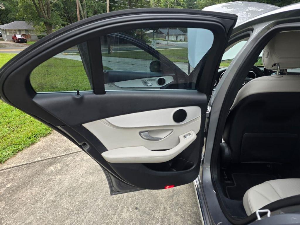 Mercedes-Benz C-Class C300 Sedan 2015