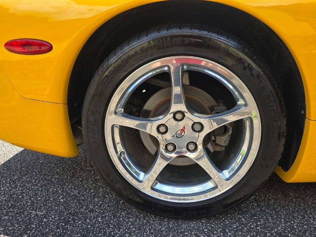 Chevrolet Corvette Coupe 2000