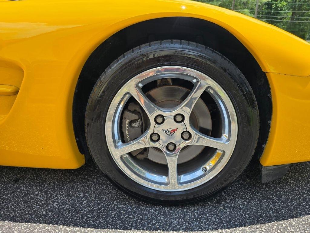 Chevrolet Corvette Coupe 2000