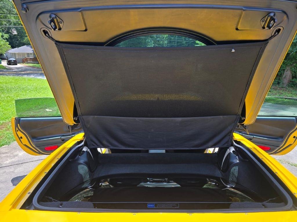 Chevrolet Corvette Coupe 2000