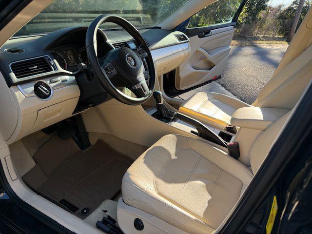 Volkswagen Passat 2.0L TDI SE2 2012