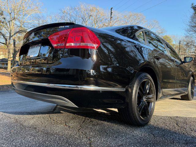 Volkswagen Passat 2.0L TDI SE2 2012