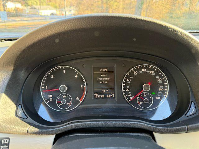 Volkswagen Passat 2.0L TDI SE2 2012