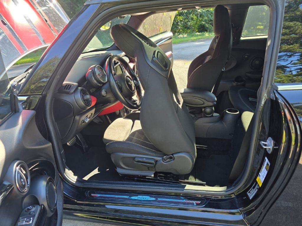 MINI Cooper John Cooper Works 2018