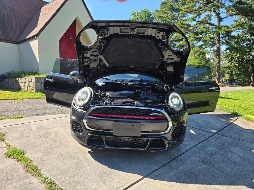 MINI Cooper John Cooper Works 2018