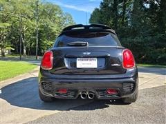 2018 MINI Cooper 