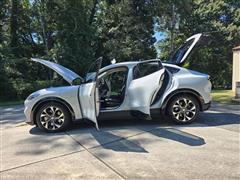 2021 Ford Mustang Mach-E 