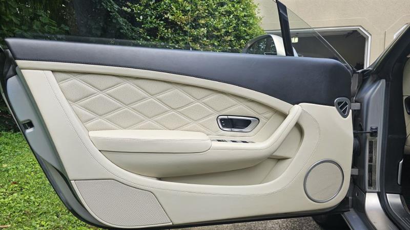 Bentley Continental GT Coupe 2015