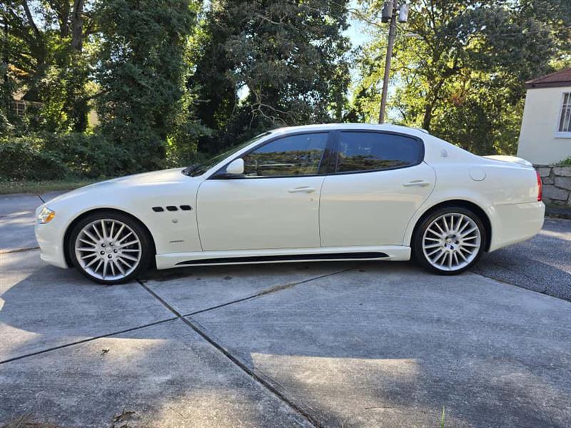 Maserati Quattroporte S 2011 Maserati Quattroporte S 2011