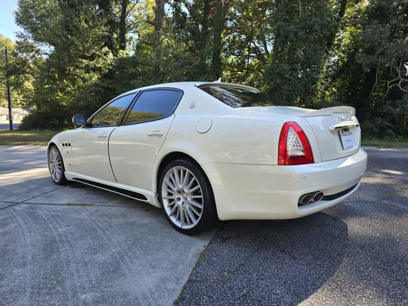 Maserati Quattroporte S 2011 Maserati Quattroporte S 2011
