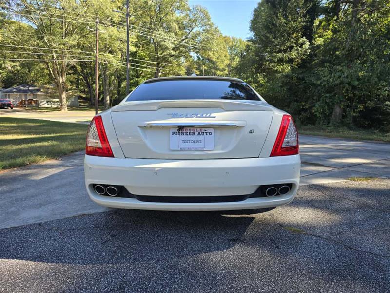 Maserati Quattroporte S 2011 Maserati Quattroporte S 2011