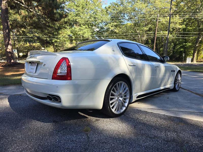 Maserati Quattroporte S 2011 Maserati Quattroporte S 2011