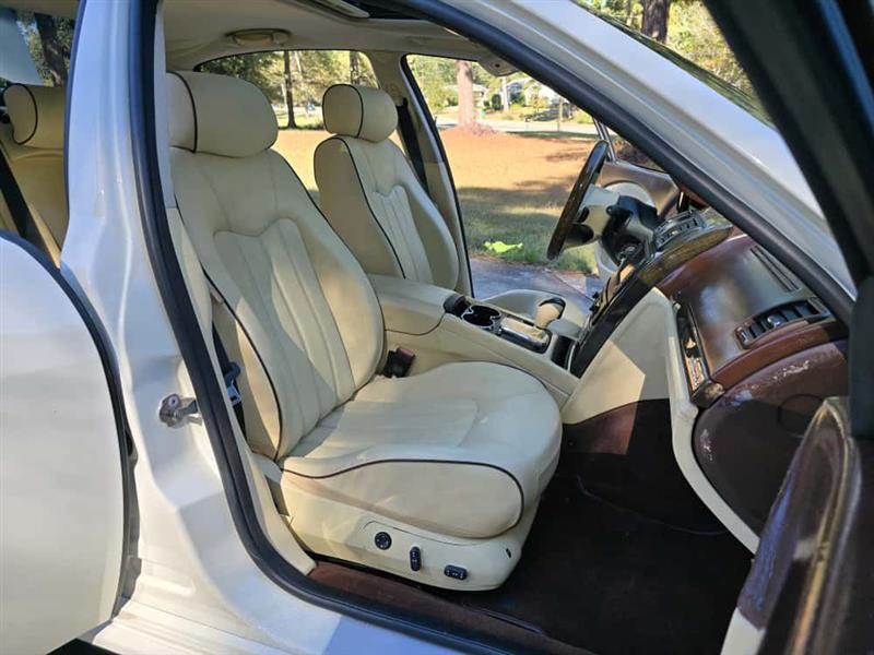 Maserati Quattroporte S 2011 Maserati Quattroporte S 2011