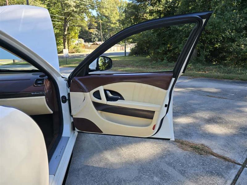 Maserati Quattroporte S 2011 Maserati Quattroporte S 2011