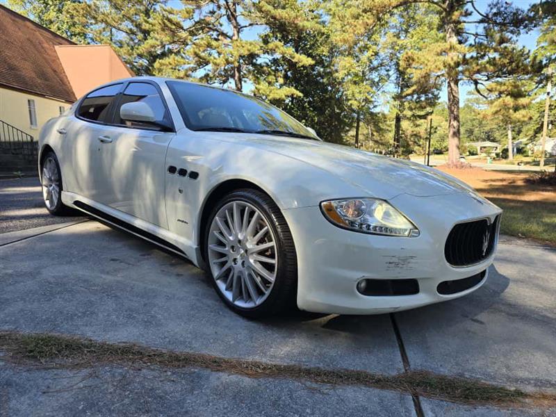 Maserati Quattroporte S 2011 Maserati Quattroporte S 2011
