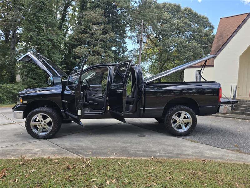 Dodge Ram 1500 ST Quad Cab Long Bed 2WD 2005 Dodge Ram 1500 ST Quad Cab Long Bed 2WD 2005