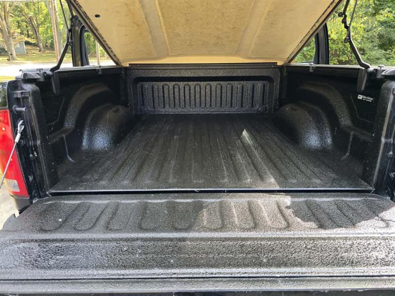 Dodge Ram 1500 ST Quad Cab Long Bed 2WD 2005 Dodge Ram 1500 ST Quad Cab Long Bed 2WD 2005