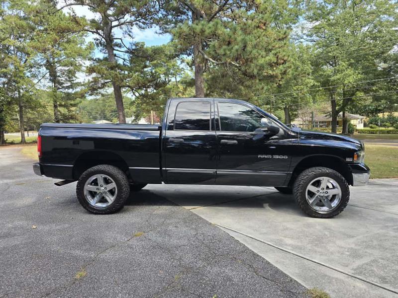 Dodge Ram 1500 ST Quad Cab Long Bed 2WD 2005 Dodge Ram 1500 ST Quad Cab Long Bed 2WD 2005