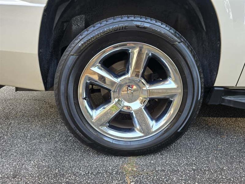 Chevrolet Suburban LTZ 1500 2WD 2014 Chevrolet Suburban LTZ 1500 2WD 2014