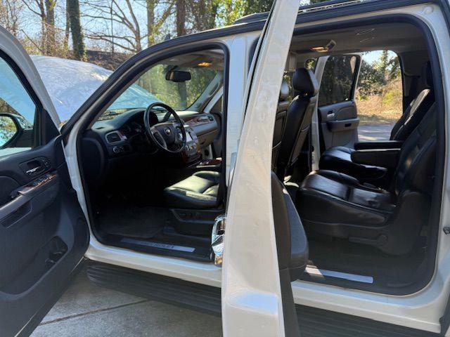 Chevrolet Suburban LTZ 1500 2WD 2014