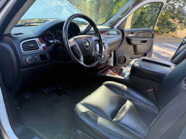 Chevrolet Suburban LTZ 1500 2WD 2014