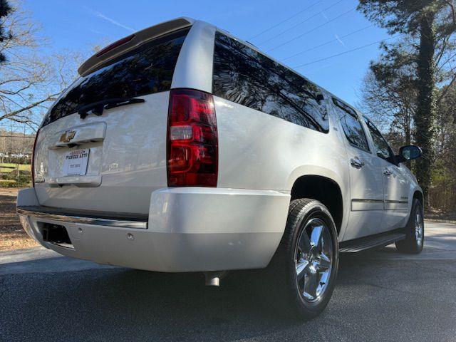 Chevrolet Suburban LTZ 1500 2WD 2014