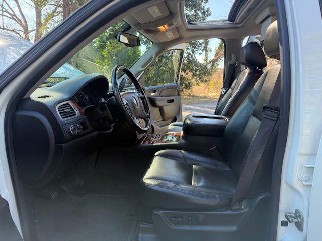 Chevrolet Suburban LTZ 1500 2WD 2014