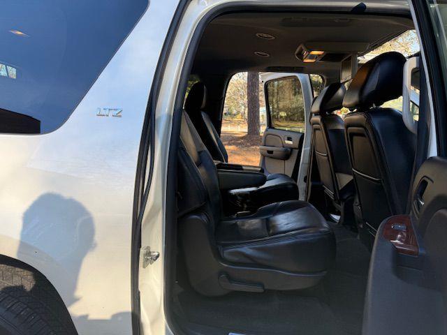 Chevrolet Suburban LTZ 1500 2WD 2014