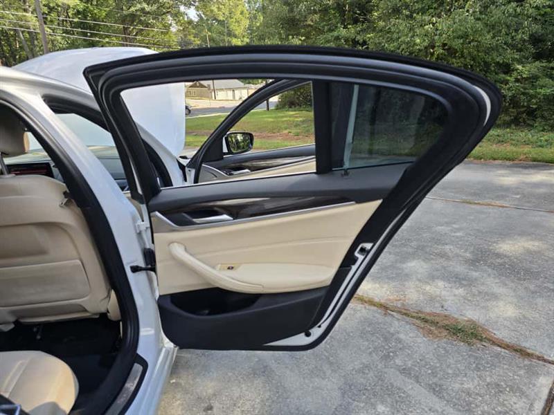 BMW 5-Series 530i 2019 BMW 5-Series 530i 2019
