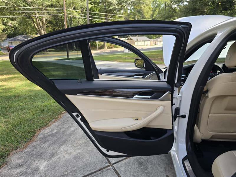 BMW 5-Series 530i 2019 BMW 5-Series 530i 2019