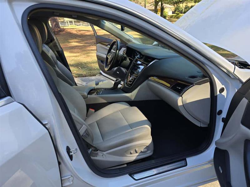 Cadillac CTS 2.0L Turbo RWD 2017 Cadillac CTS 2.0L Turbo RWD 2017