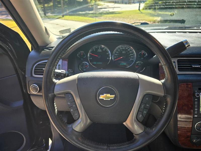 Chevrolet Tahoe LTZ 4WD 2013 Chevrolet Tahoe LTZ 4WD 2013