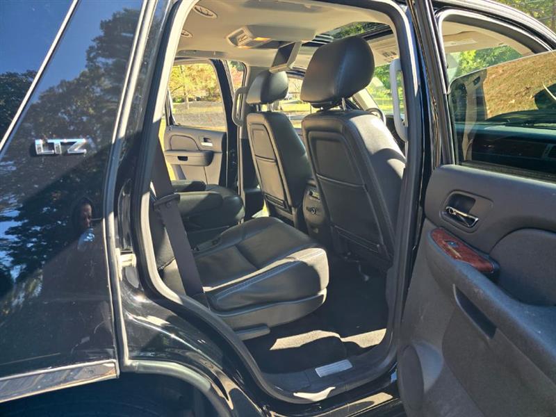 Chevrolet Tahoe LTZ 4WD 2013 Chevrolet Tahoe LTZ 4WD 2013