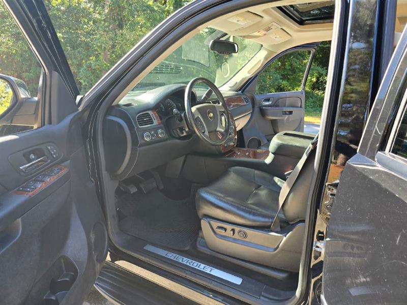 Chevrolet Tahoe LTZ 4WD 2013