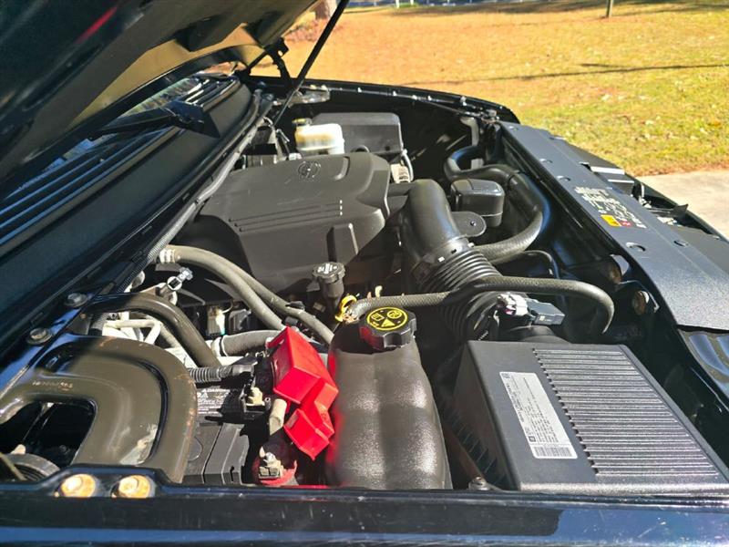 Chevrolet Tahoe LTZ 4WD 2013