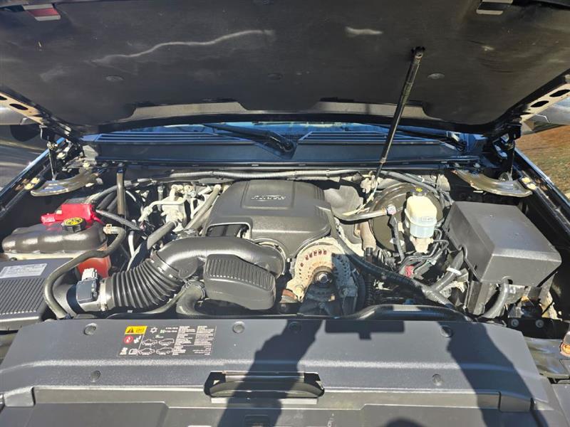 Chevrolet Tahoe LTZ 4WD 2013